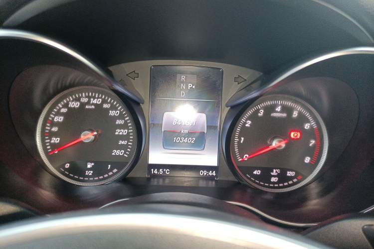 Used Mercedes-Benz C-Class 2017 C 200 Sport Edition Instrument Cluster