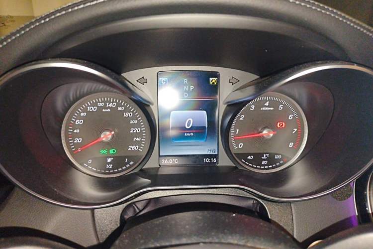 Used Mercedes-Benz C-Class 2017 C 200 L Sport Edition Instrument Cluster
