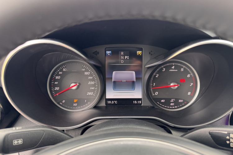 Used Mercedes-Benz C-Class 2017 C 180 L Sport Edition Instrument Cluster