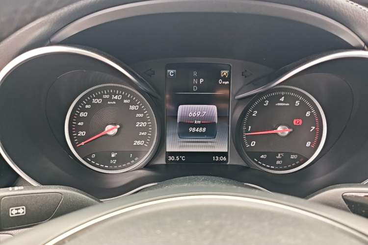 Used Mercedes-Benz C-Class 2017 Revised C 180 L Dynamic Sports Edition Instrument Cluster