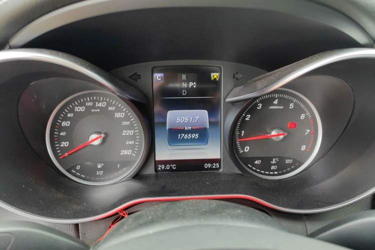 Used Mercedes-Benz C-Class 2017 C 180 L Sport Edition Instrument Cluster