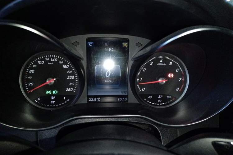 Used Mercedes-Benz C-Class 2017 Restyled C 200 Sport Edition Instrument Cluster