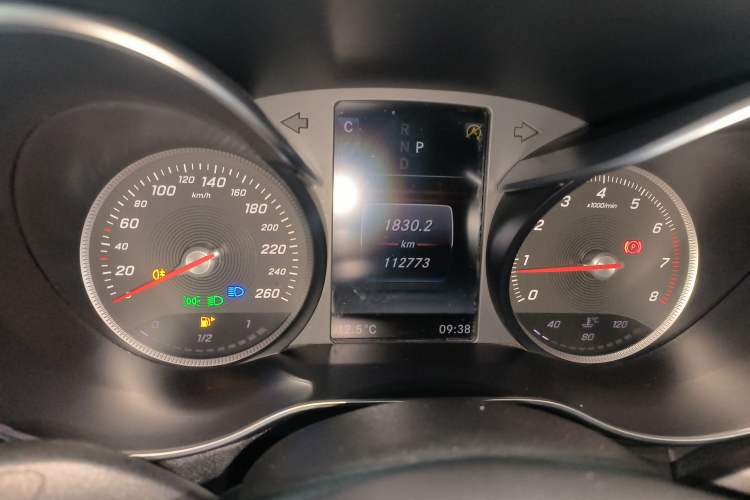 Used Mercedes-Benz C-Class 2017 Facelift C 200 L Sport Edition Instrument Cluster