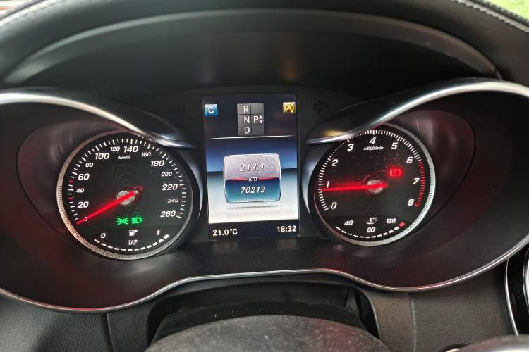 Used Mercedes-Benz C-Class 2017 Facelift C 200 L Sport Edition Instrument Cluster