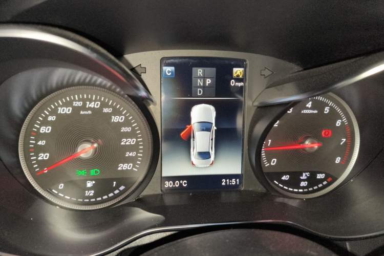 Used Mercedes-Benz C-Class 2017 Restyled C 180 L Fashion Edition Sport Version Instrument Cluster
