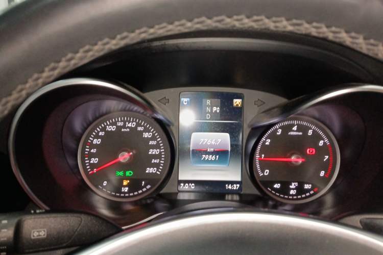 Used Mercedes-Benz C-Class 2017 Restyled C 200 Sport Edition Instrument Cluster