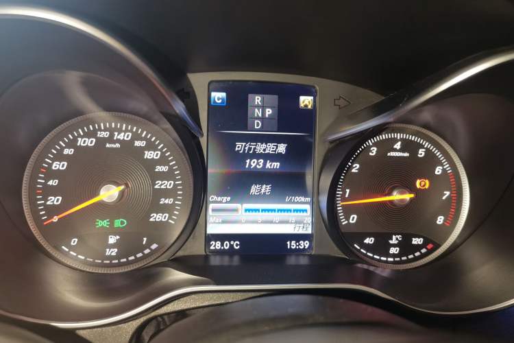 Used Mercedes-Benz C-Class 2017 Revised C 180 L Dynamic Sports Edition Instrument Cluster