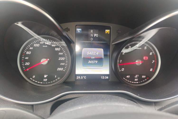 Used Mercedes-Benz C-Class 2017 Facelift C 200 L Sport Edition Instrument Cluster