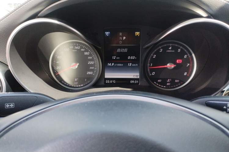 Used Mercedes-Benz C-Class 2017 Facelift C 200 L Sport Edition Instrument Cluster