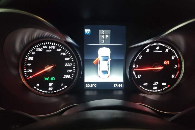 Used Mercedes-Benz C-Class 2017 Restyled C 180 L Fashion Edition Sport Version Instrument Cluster