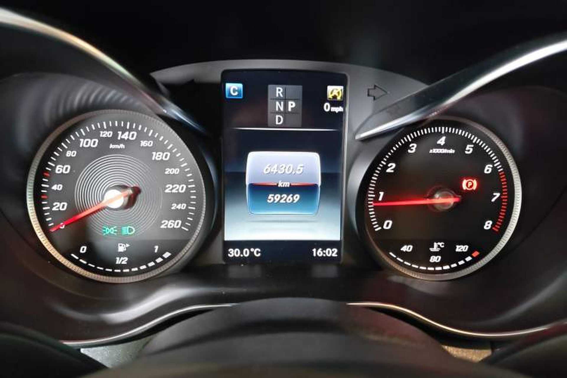 Used Mercedes-Benz C-Class 2017 Facelift C 200 L Sport Edition Instrument Cluster