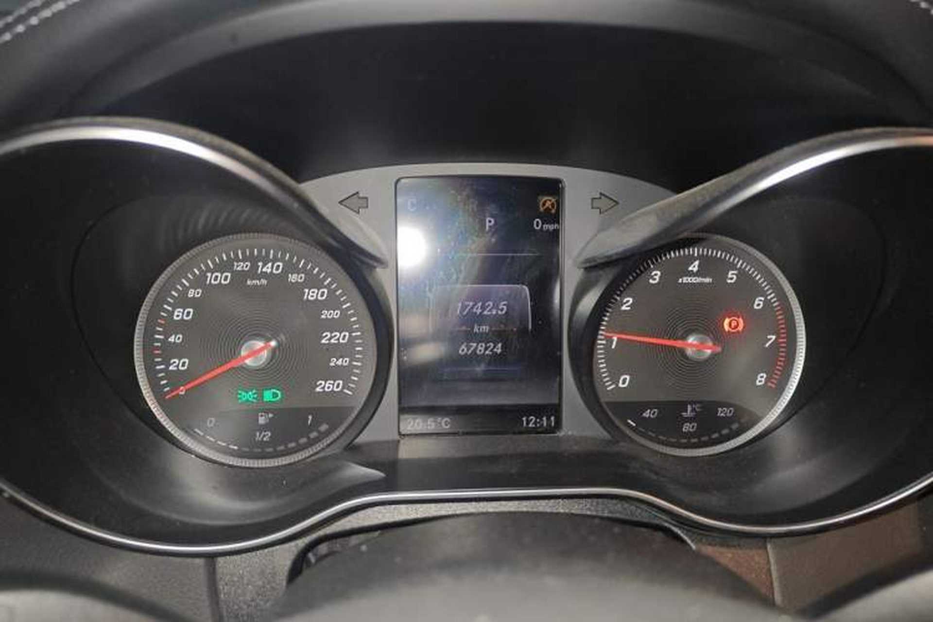 Used Mercedes-Benz C-Class 2017 Restyled C 180 L Fashion Edition Sport Version Instrument Cluster