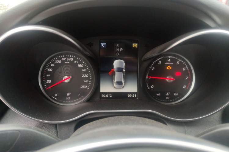 Used Mercedes-Benz C-Class 2017 Restyled C 200 Sport Edition Instrument Cluster
