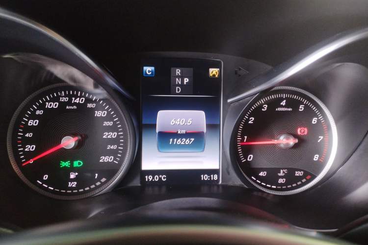 Used Mercedes-Benz C-Class 2017 Restyled C 200 Sport Edition Instrument Cluster