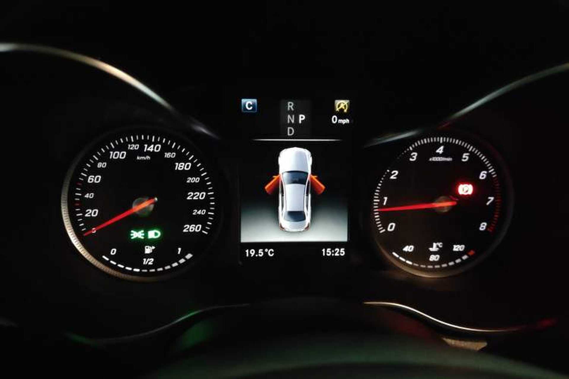 Used Mercedes-Benz C-Class 2017 Restyled C 180 L Fashion Edition Sport Version Instrument Cluster