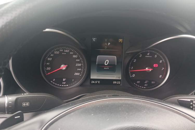 Used Mercedes-Benz C-Class 2017 Facelift C 200 L Instrument Cluster