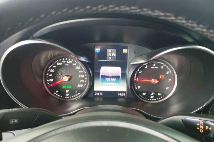 Used Mercedes-Benz C-Class 2017 C 200 L Sport Edition Instrument Cluster