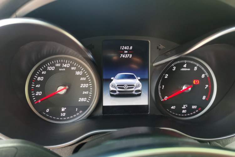 Used Mercedes-Benz C-Class 2017 C 200 4MATIC Coupe Instrument Cluster