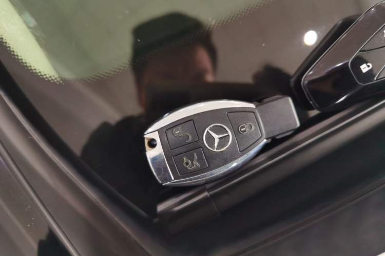 Used Mercedes-Benz C-Class 2017 C 200 L Sport Edition Interior 1