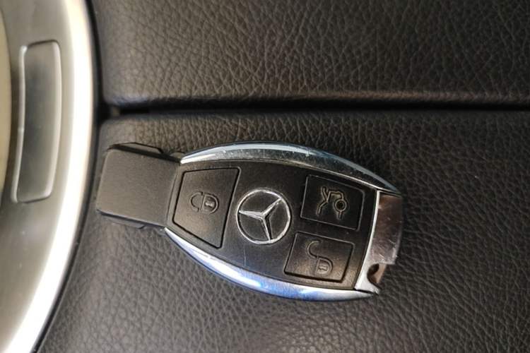 Used Mercedes-Benz C-Class 2017 Restyled C 200 Sport Edition Interior 1