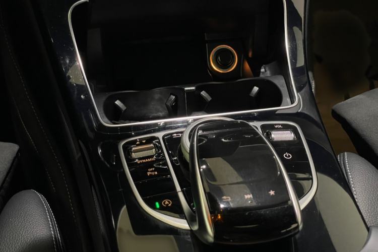 Used Mercedes-Benz C-Class 2017 C 200 Sport Edition Interior 2