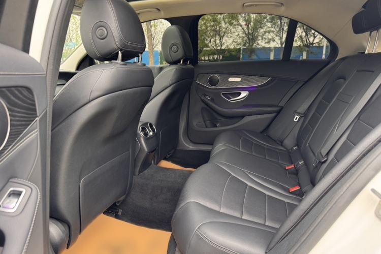 Used Mercedes-Benz C-Class 2017 C 180 L Sport Edition Interior 2