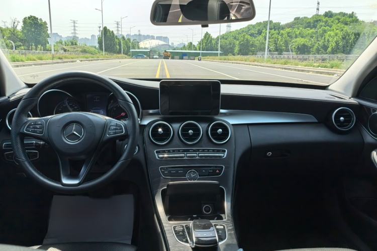 Used Mercedes-Benz C-Class 2017 C 180 L Sport Edition Interior 2