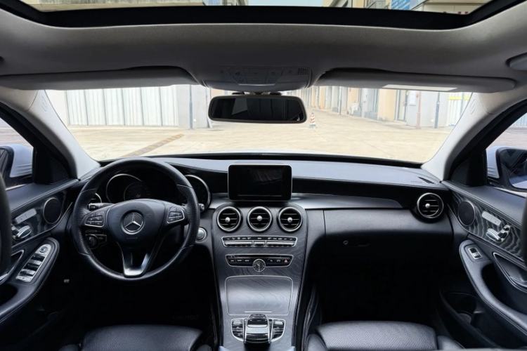 Used Mercedes-Benz C-Class 2017 C 200 L Sport Edition Interior 3