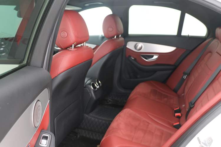 Used Mercedes-Benz C-Class 2017 Restyled C 200 Sport Edition Interior 3