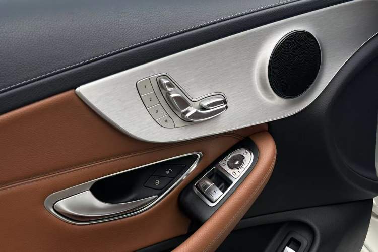 Used Mercedes-Benz C-Class 2017 C 200 4MATIC Coupe Interior 3