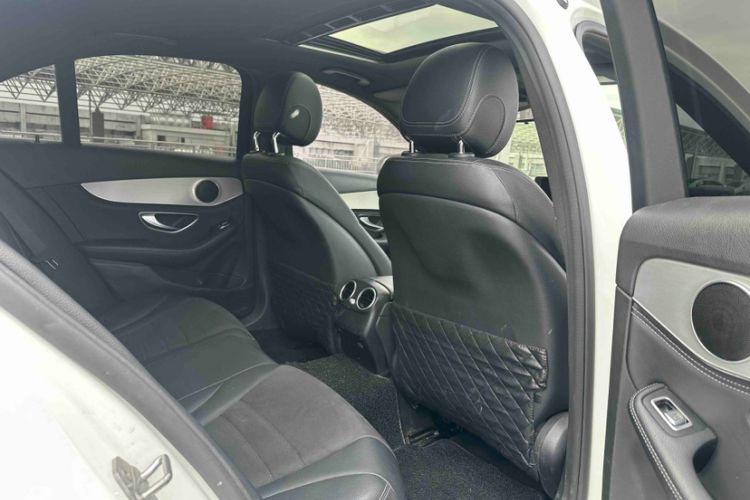 Used Mercedes-Benz C-Class 2017 C 200 Sport Edition Interior 3