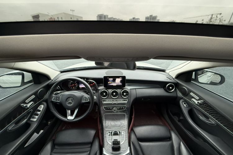 Used Mercedes-Benz C-Class 2017 C 200 L Sport Edition Interior 4