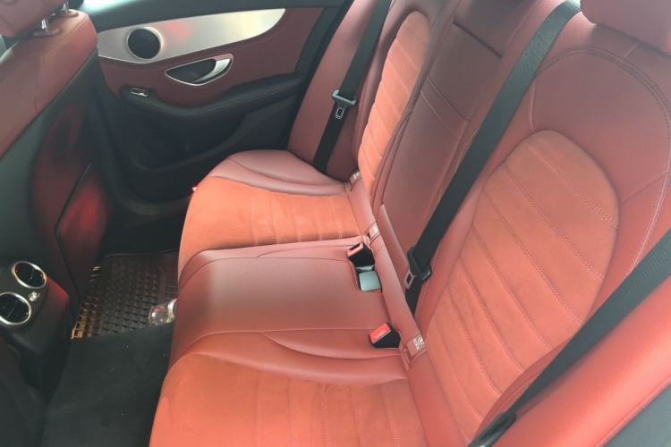 Used Mercedes-Benz C-Class 2017 Restyled C 200 Sport Edition Interior 4