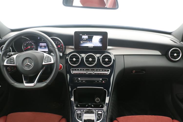Used Mercedes-Benz C-Class 2017 Restyled C 200 Sport Edition Interior 5