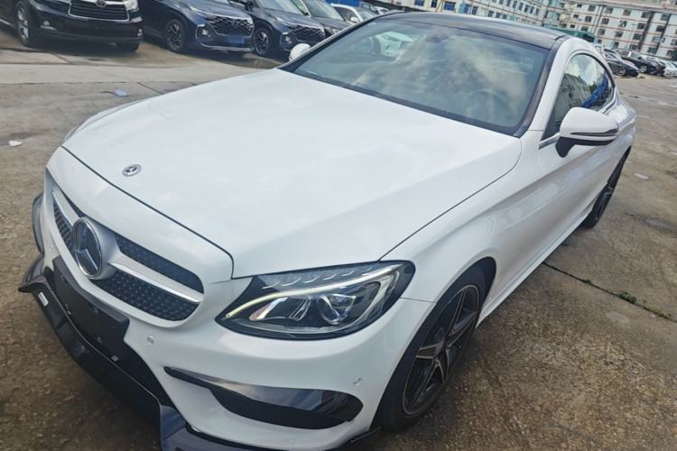 Used Mercedes-Benz C-Class 2017 C 200 Coupe Guazi used car, China used car export, Used car for sale, Used Mercedes-Benz cars, Cheapest cars for sale
