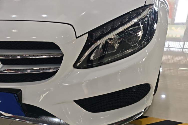Used Mercedes-Benz C-Class 2017 Restyled C 180 L Fashion Edition Sport Version Left Front Headlight