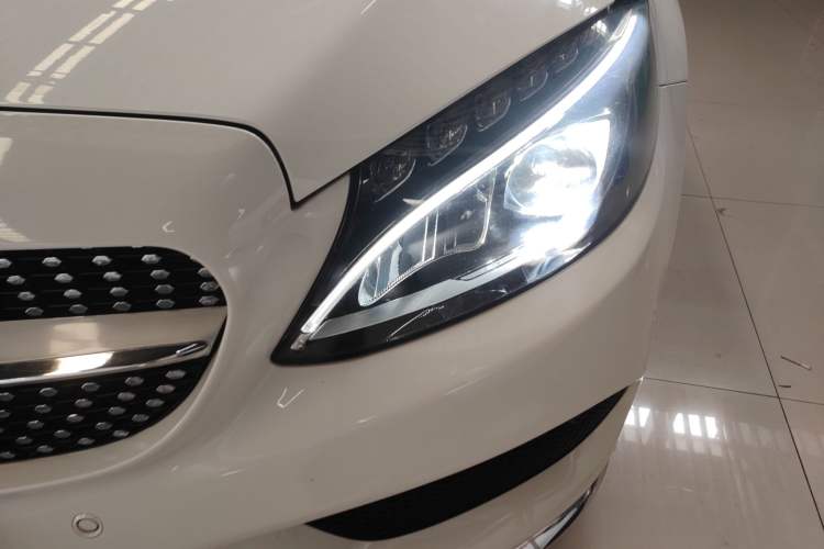 Used Mercedes-Benz C-Class 2017 C 180 Estate Left Front Headlight