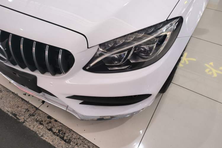 Used Mercedes-Benz C-Class 2017 C 200 4MATIC Coupe Left Front Headlight