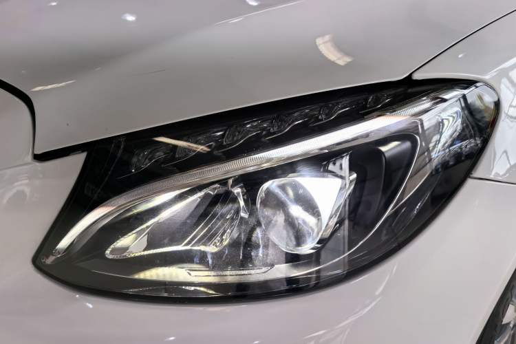 Used Mercedes-Benz C-Class 2017 Facelift C 200 L Sport Edition Left Front Headlight
