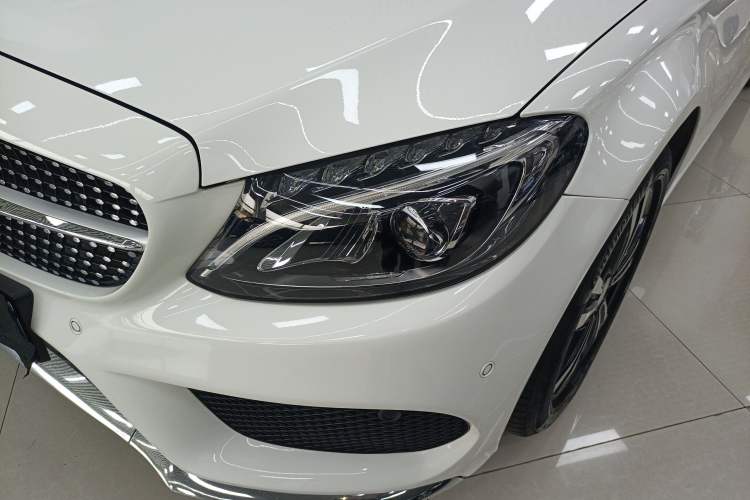 Used Mercedes-Benz C-Class 2017 C 200 Sport Edition Left Front Headlight