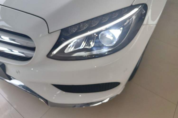 Used Mercedes-Benz C-Class 2017 C 200 L Sport Edition Left Front Headlight
