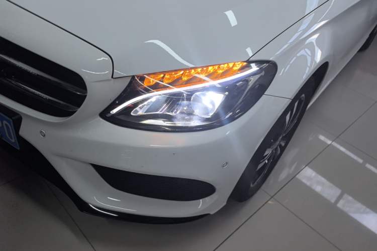 Used Mercedes-Benz C-Class 2017 Restyled C 200 Sport Edition Left Front Headlight
