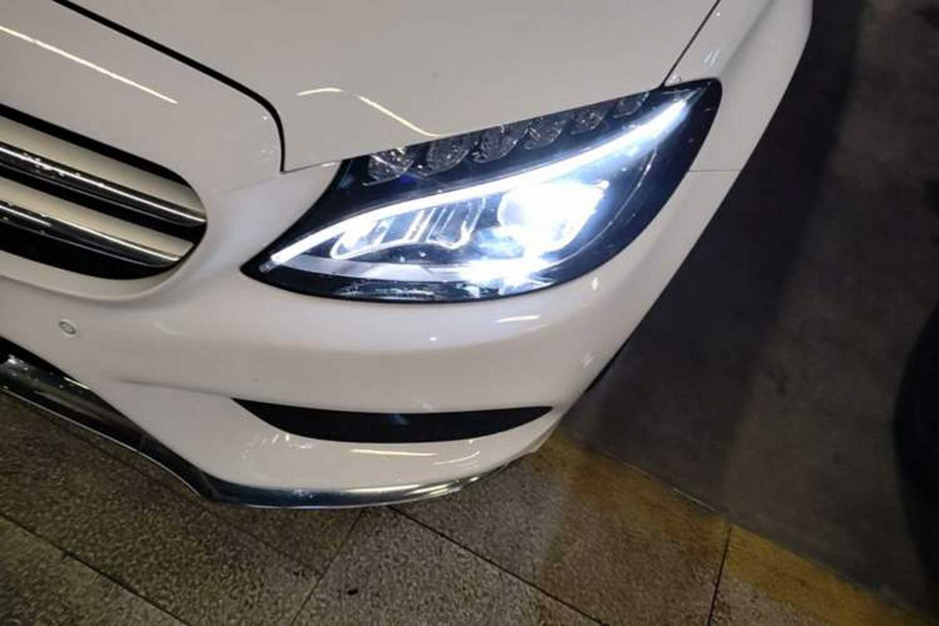 Used Mercedes-Benz C-Class 2017 Restyled C 180 L Fashion Edition Sport Version Left Front Headlight