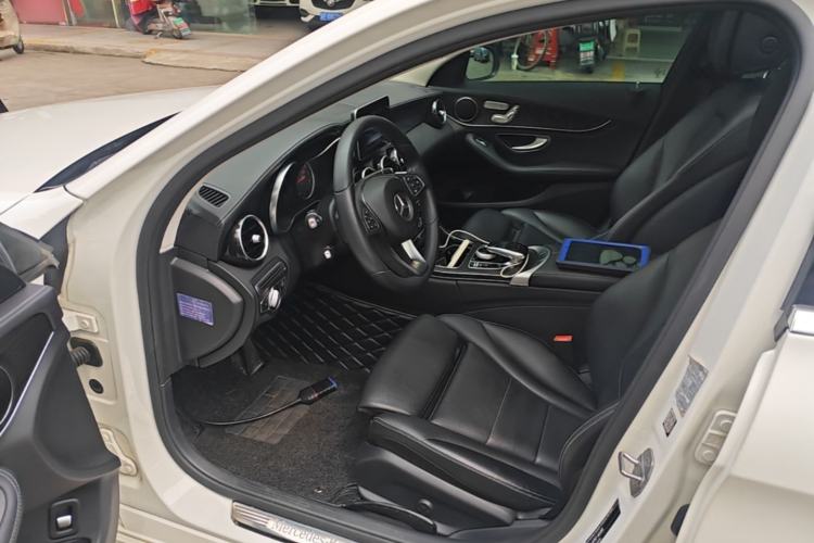 Used Mercedes-Benz C-Class 2017 Facelift C 200 L Sport Edition Left Front Seat