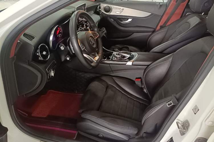 Used Mercedes-Benz C-Class 2017 C 200 Sport Edition 4MATIC Left Front Seat