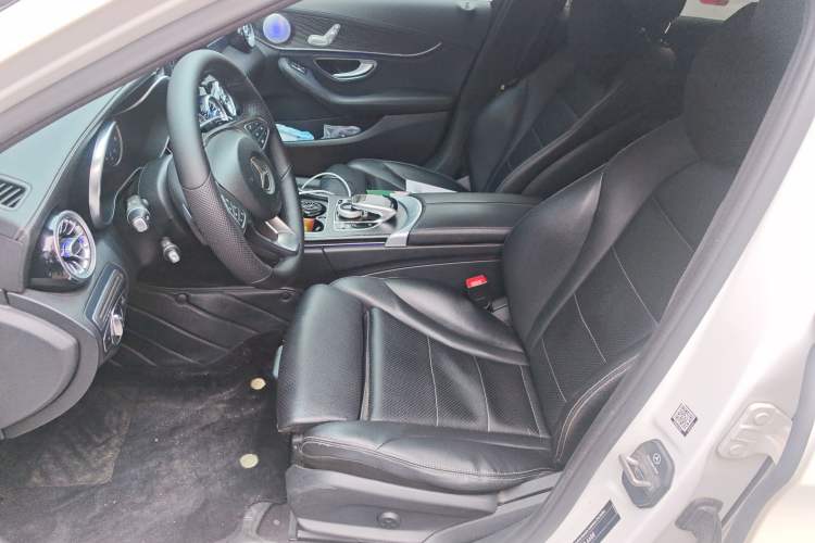 Used Mercedes-Benz C-Class 2017 Restyled C 180 L Fashion Edition Sport Version Left Front Seat