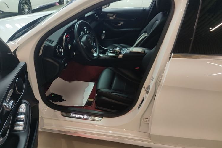 Used Mercedes-Benz C-Class 2017 Facelift C 200 L Sport Edition Left Front Seat