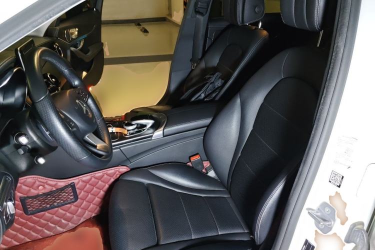 Used Mercedes-Benz C-Class 2017 Facelift C 200 L 4MATIC Sport Edition Left Front Seat