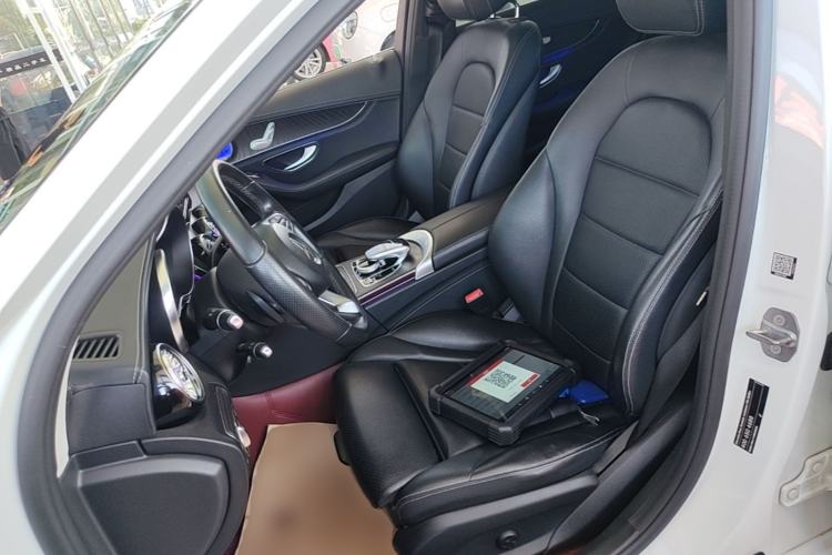 Used Mercedes-Benz C-Class 2017 C 180 L Sport Edition Left Front Seat