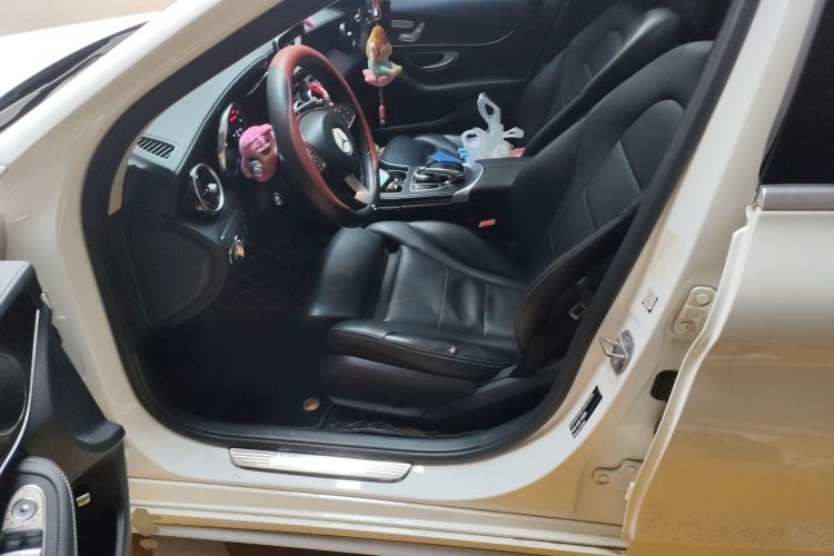 Used Mercedes-Benz C-Class 2017 Facelift C 200 L Sport Edition Left Front Seat